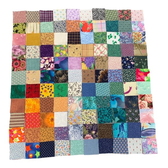 220 Precut 2" Cotton Fabric Squares Assorted Prints Colors Quilting Crafting Sup - Picture 1 of 6